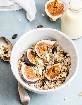 ￼Overnight oats with figs and honey recipe