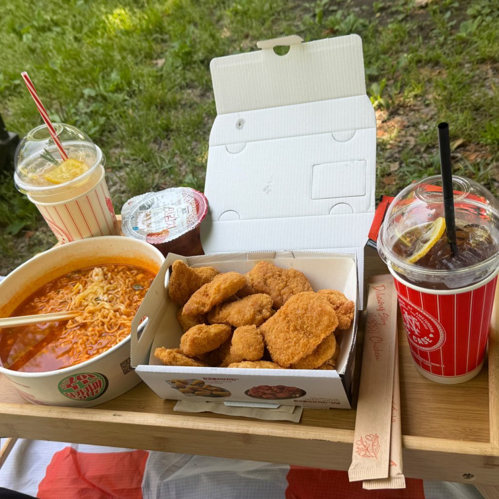 Mangwon Hangang Park food